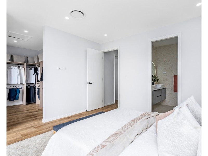 4 McCarroll Street, Riverstone NSW 2765