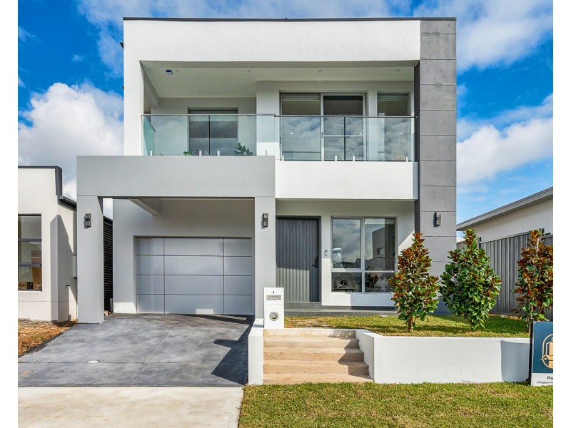 4 McCarroll Street, Riverstone NSW 2765