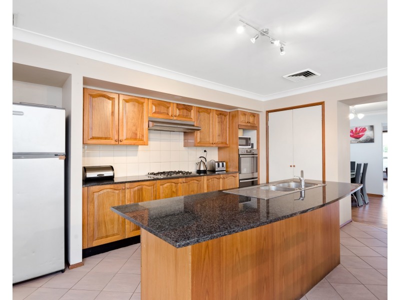 1 Beth Way, Glenwood NSW 2768