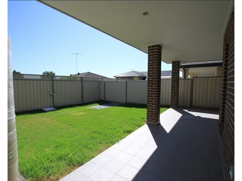 7 Malvern Road, Glenwood NSW 2768