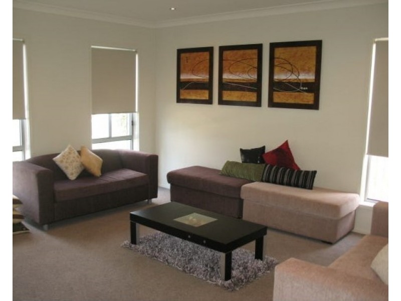 16 Sharpave Avenue, The Ponds NSW 2769