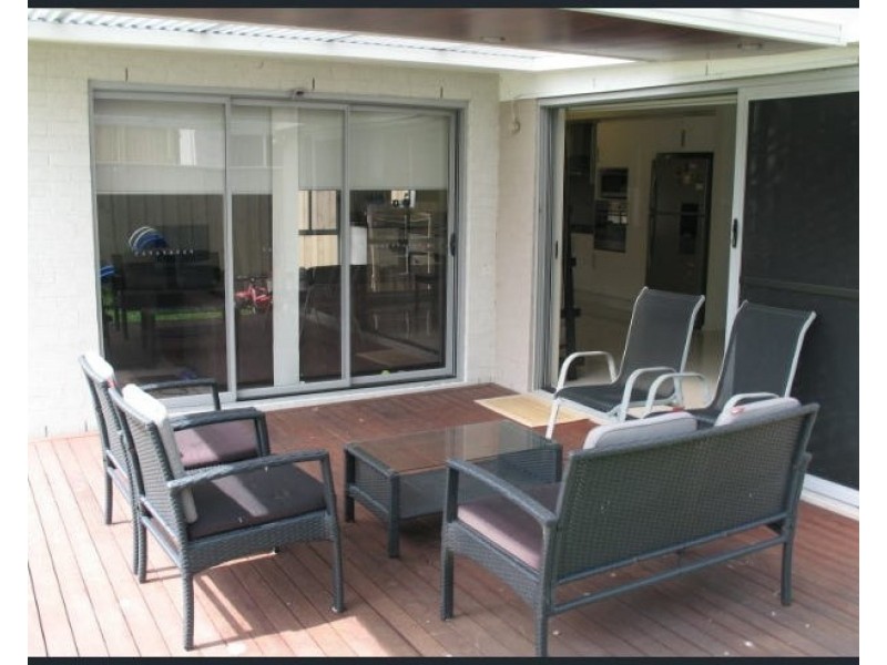 16 Sharpave Avenue, The Ponds NSW 2769