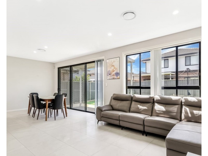 5 Hemlock Street, Marsden Park NSW 2765