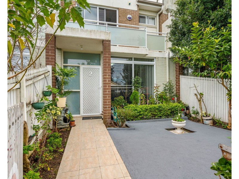 2/25-27 Henry Street, Guildford NSW 2161