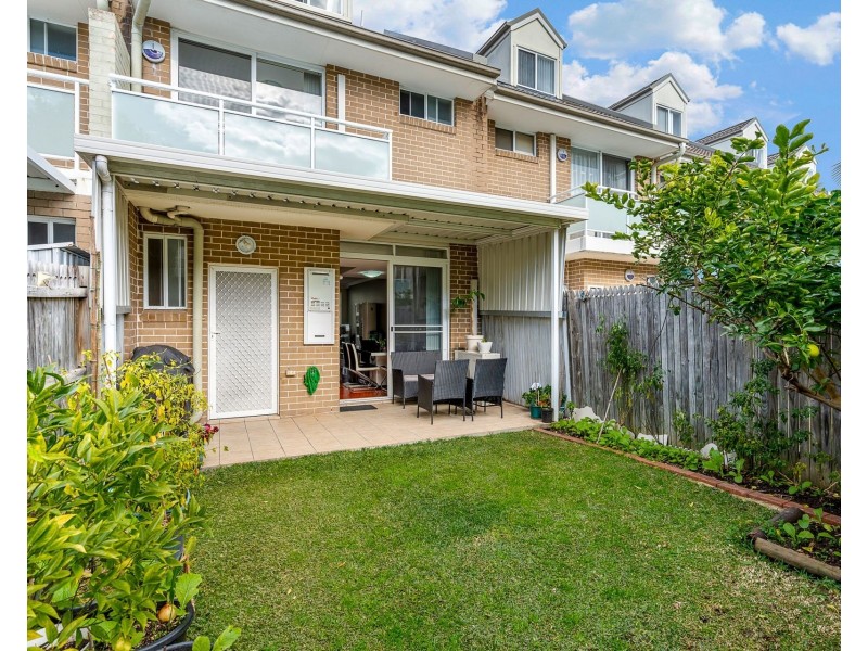 2/25-27 Henry Street, Guildford NSW 2161