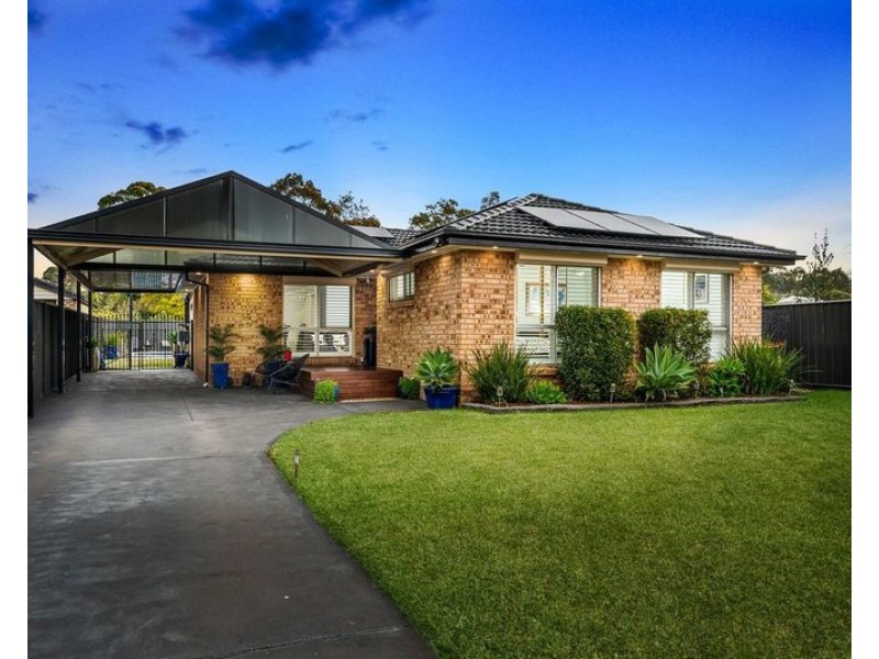 25 Lobelia Crescent, Quakers Hill NSW 2763