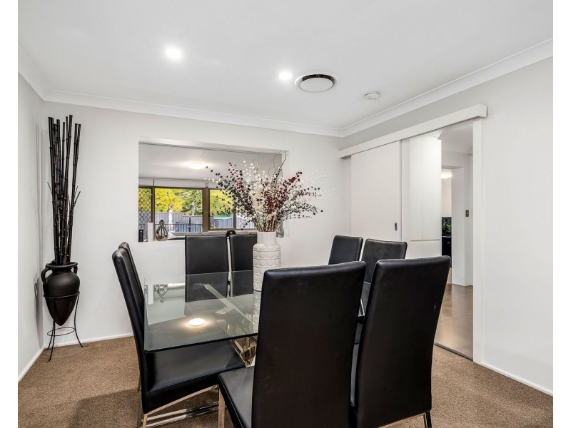 25 Lobelia Crescent, Quakers Hill NSW 2763