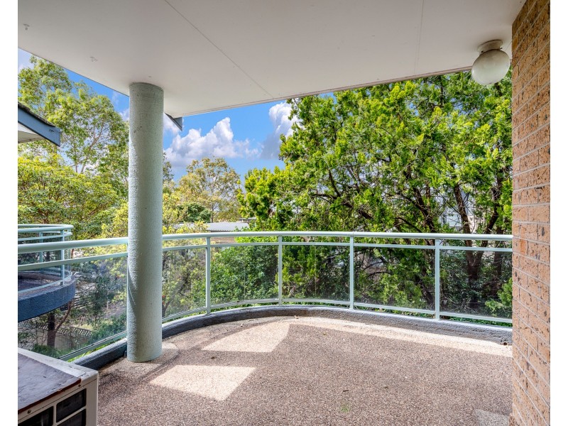 4/26-30 Bailey Street, Westmead NSW 2145