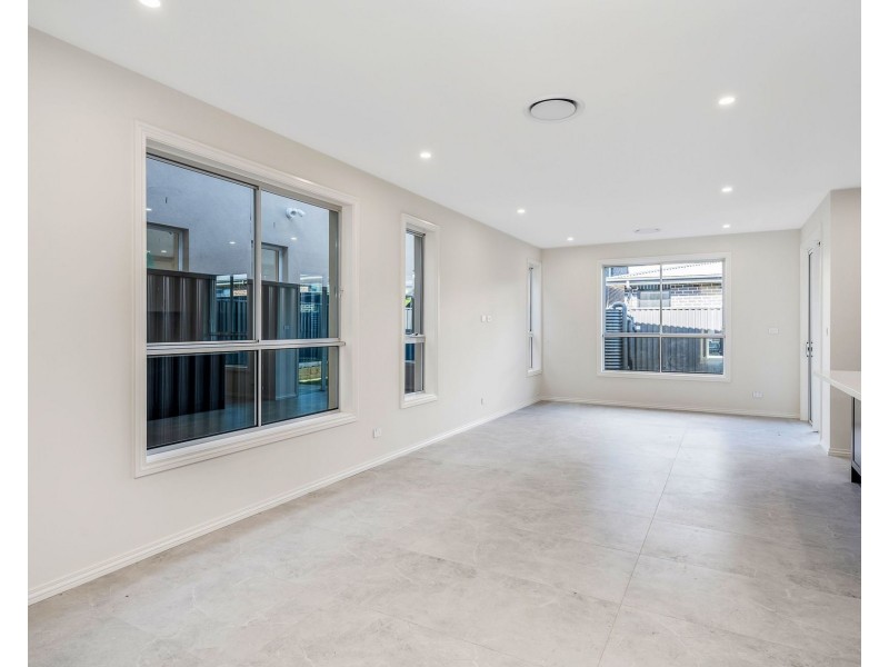 17A Globe Street (grantham Farm), Riverstone NSW 2765