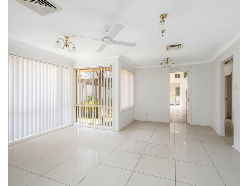 6 Cookson Place, Glenwood NSW 2768