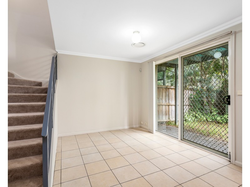 13/11 Harrington Avenue, Castle Hill NSW 2154