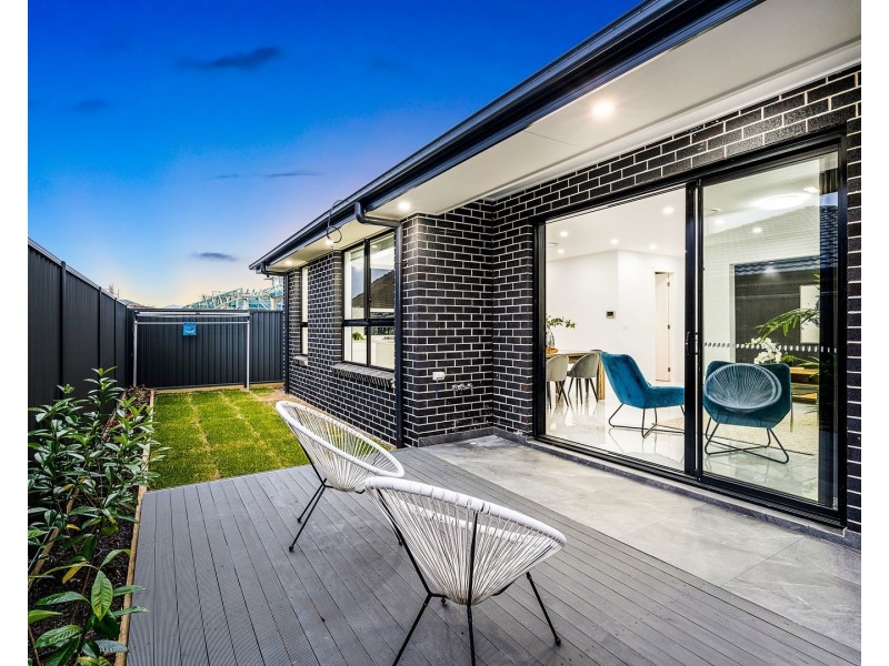 25 Arncliffe Ave (melonba), Marsden Park NSW 2765