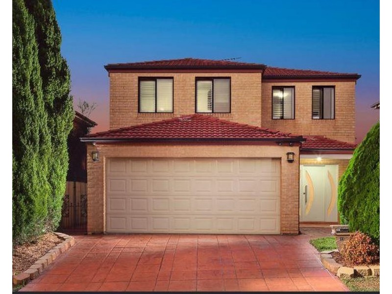 11 Blythe Avenue, Glenwood NSW 2768