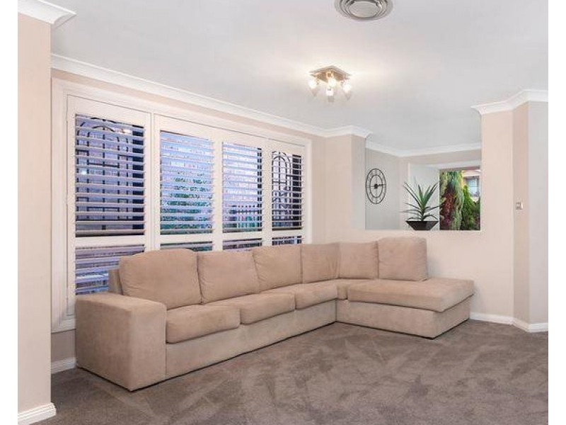 11 Blythe Avenue, Glenwood NSW 2768