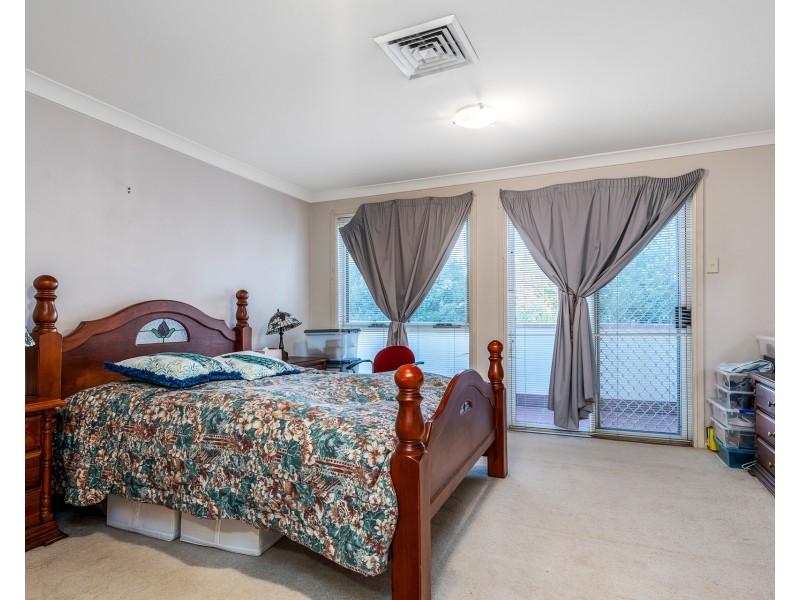 12 Linden Way, Bella Vista NSW 2153