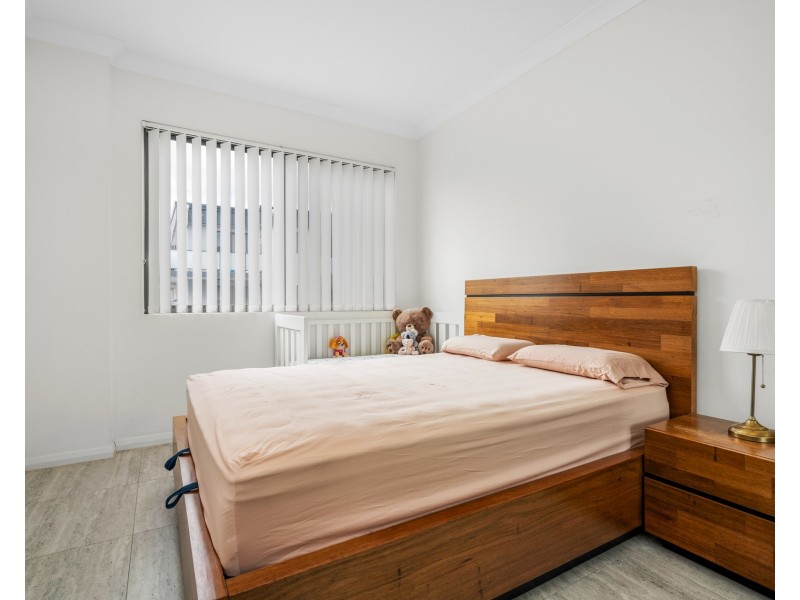 A15/80-82 Aurelia Street, Toongabbie NSW 2146