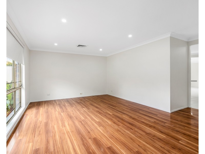 7 Arrowsmith Street, Glenwood NSW 2768