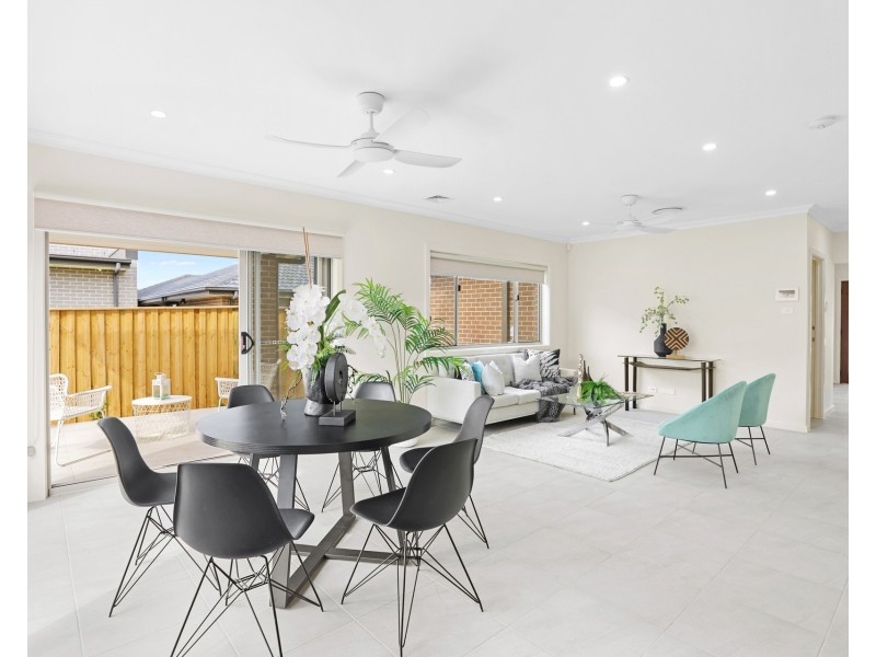 52 Tanika Street, Box Hill NSW 2765