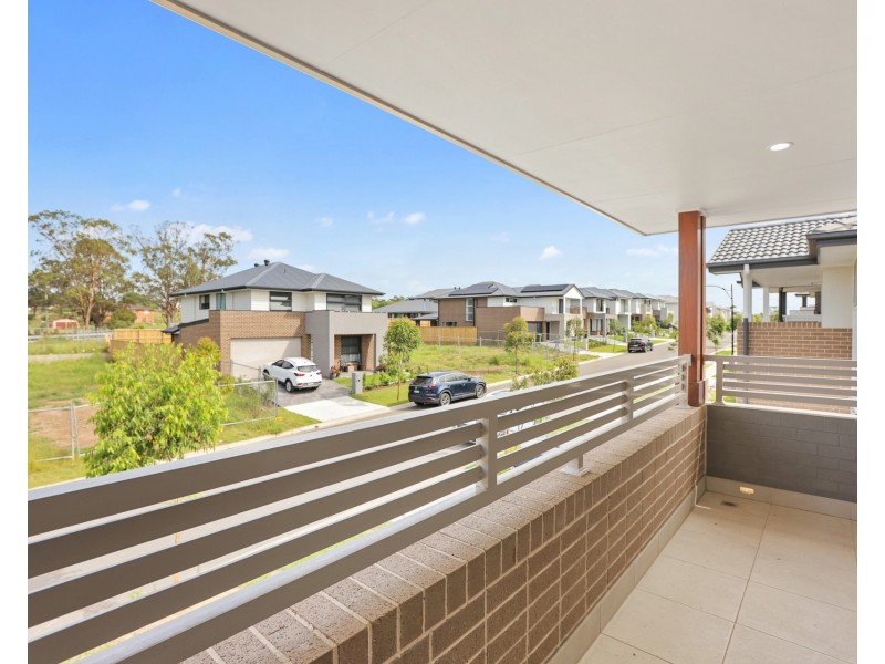 52 Tanika Street, Box Hill NSW 2765