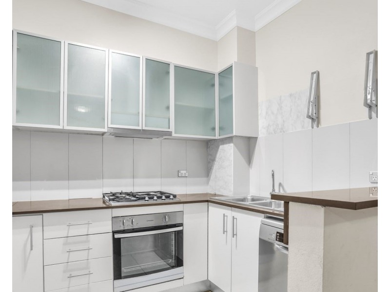 2/142-148 Bridge Road, Westmead NSW 2145