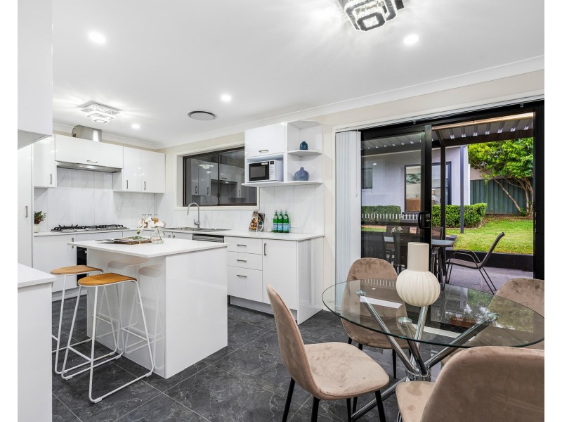 103 Quakers Road, Quakers Hill NSW 2763