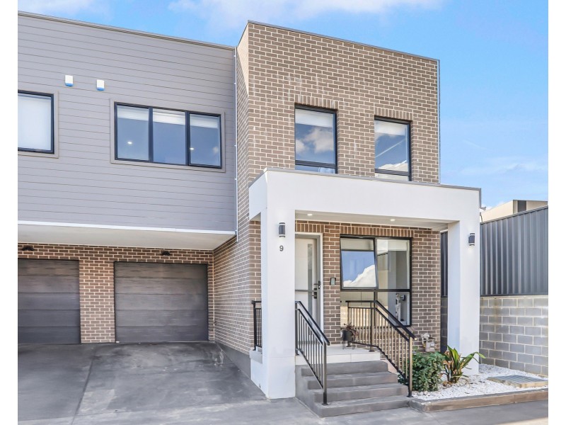 9 Ashwini Glade, Box Hill NSW 2765