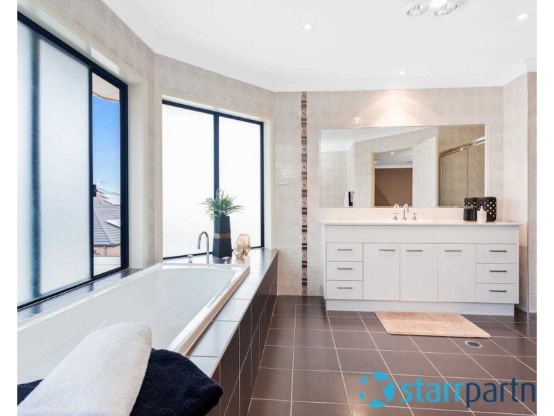 32 Fairlie Street, Kellyville Ridge NSW 2155