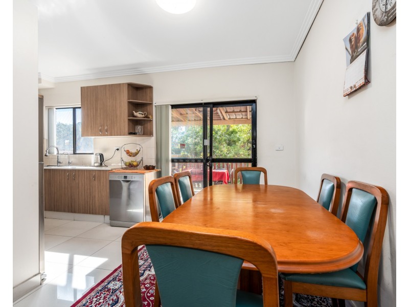 1/152-156 Metella Road, Toongabbie NSW 2146