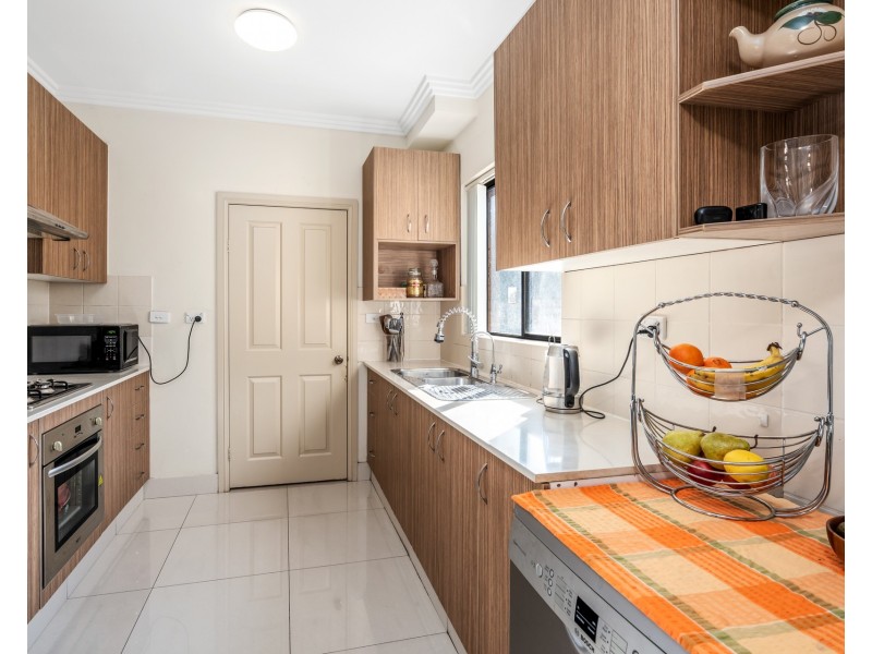 1/152-156 Metella Road, Toongabbie NSW 2146