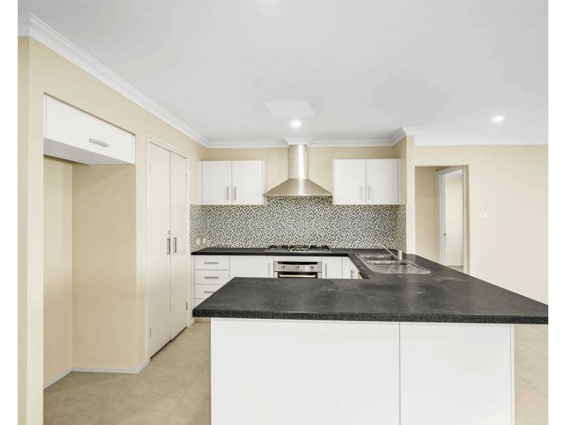 37 Frangipani Avenue, Glenwood NSW 2768