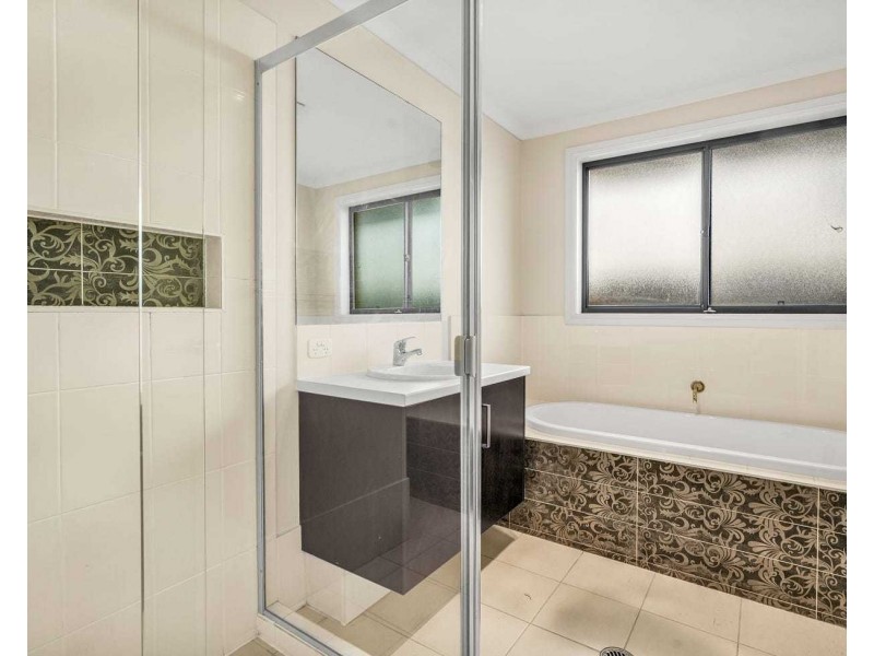 37 Frangipani Avenue, Glenwood NSW 2768