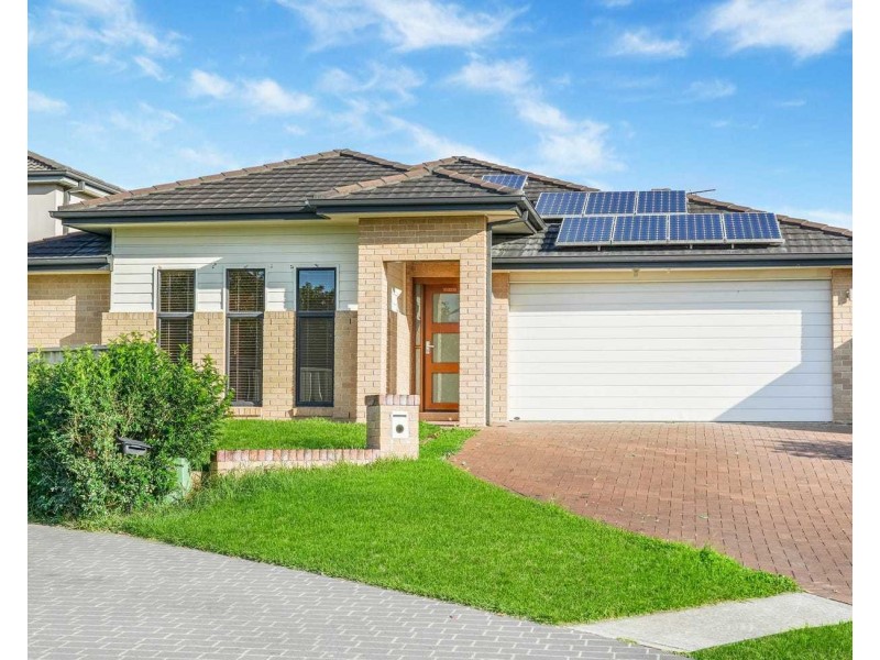 37 Frangipani Avenue, Glenwood NSW 2768