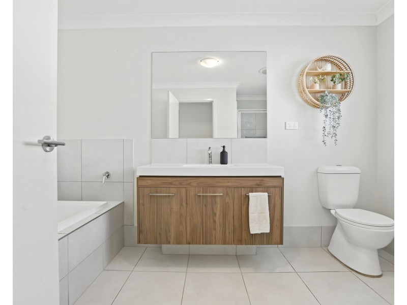 14 Glenabbey Street, Marsden Park NSW 2765