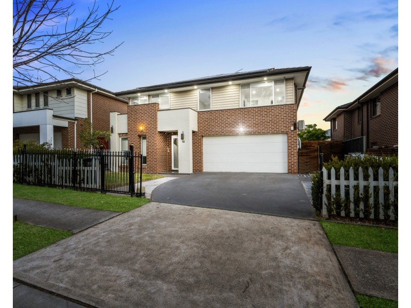 19 Lyrebird Crescent, The Ponds NSW 2769