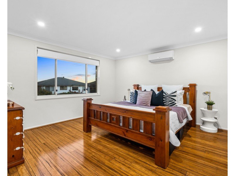 19 Lyrebird Crescent, The Ponds NSW 2769
