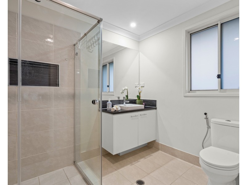19 Lyrebird Crescent, The Ponds NSW 2769