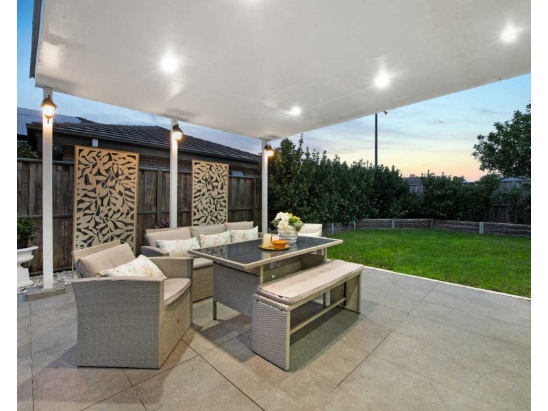 10 Butterfly Lane, The Ponds NSW 2769