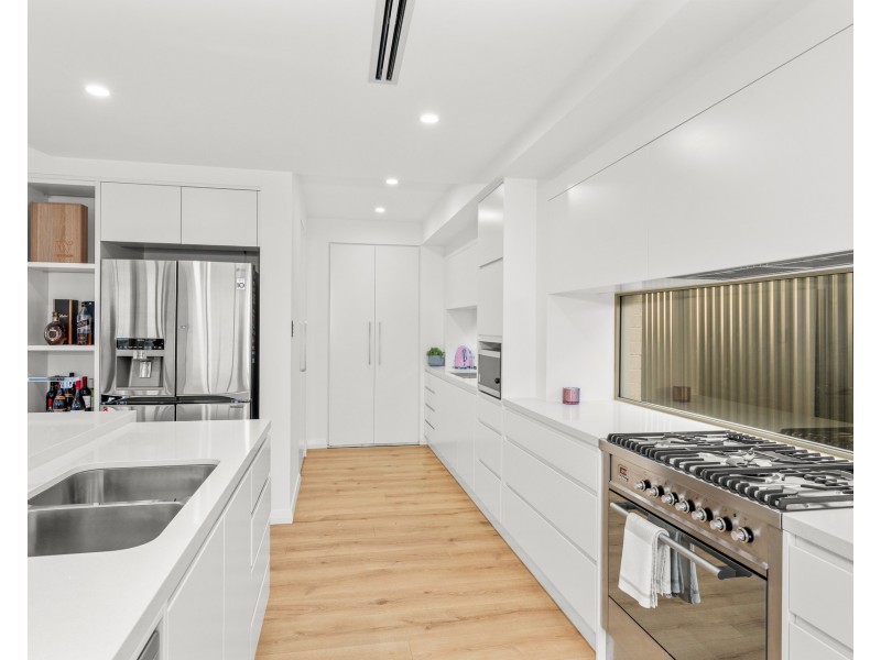 29 Prospect Avenue, Glenmore Park NSW 2745