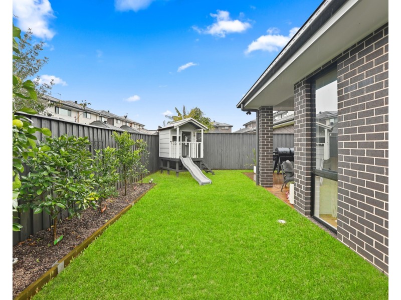 21 Passionflower Street, Marsden Park NSW 2765