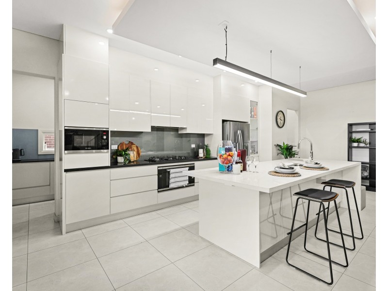 250 Stone Mason Drive, Kellyville NSW 2155