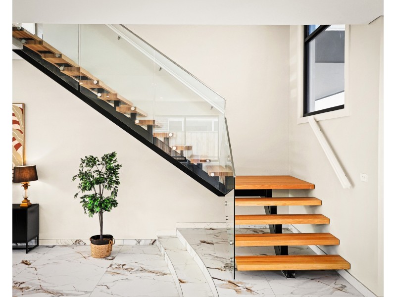 136 Valletta Drive, Box Hill NSW 2765