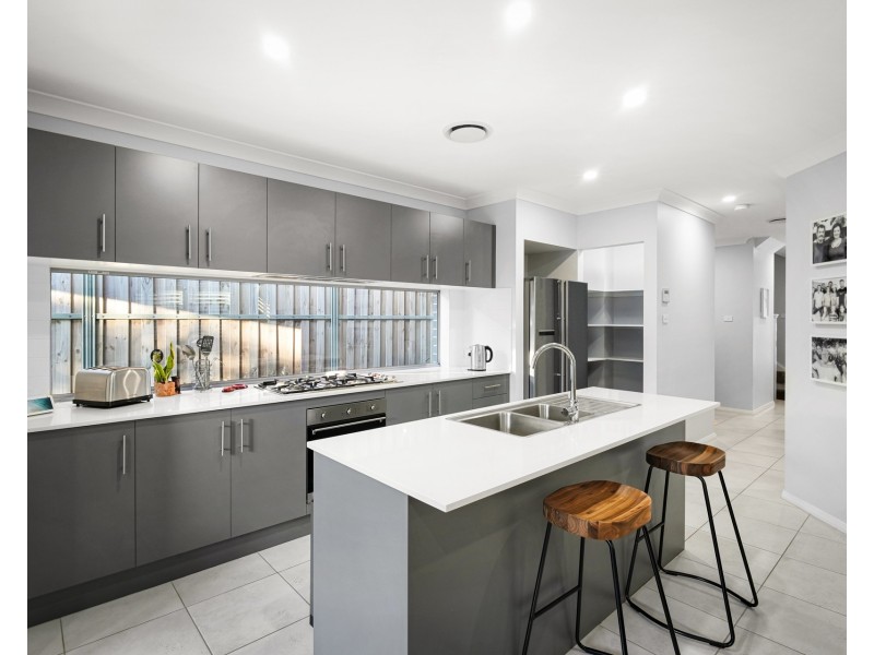 16 Pimlico Street, Box Hill NSW 2765