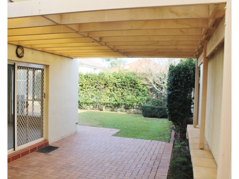 12 Linden Way, Bella Vista NSW 2153