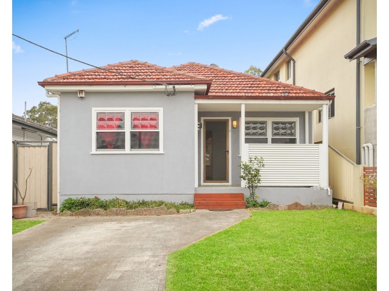 67B Cooper Avenue, Moorebank NSW 2170