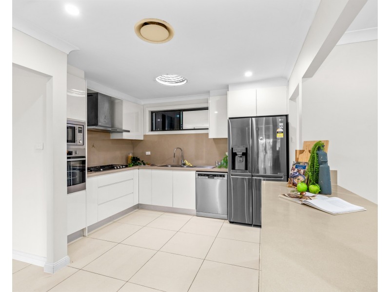 5  Roper Road, Colyton NSW 2760