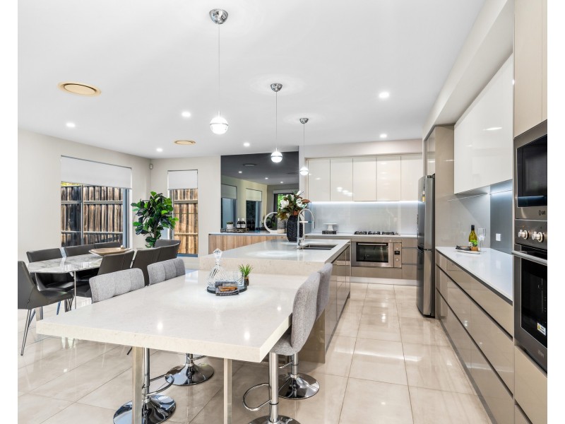 23 Cedar Cutters Way, Bella Vista NSW 2153