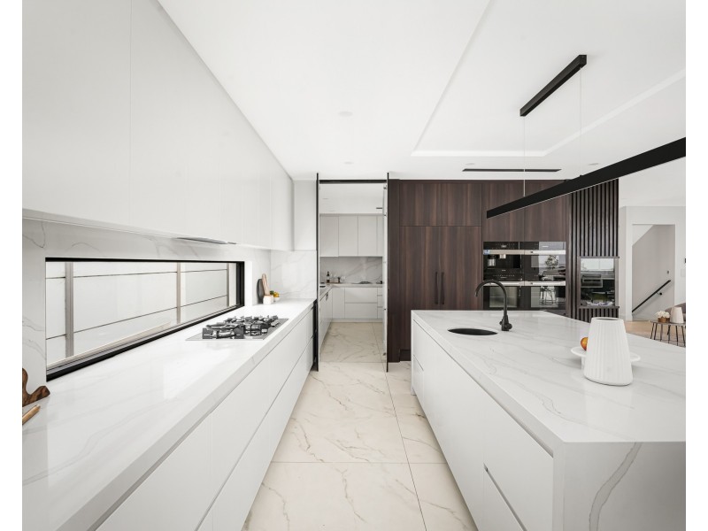 6 New Holland Drive, Bella Vista NSW 2153