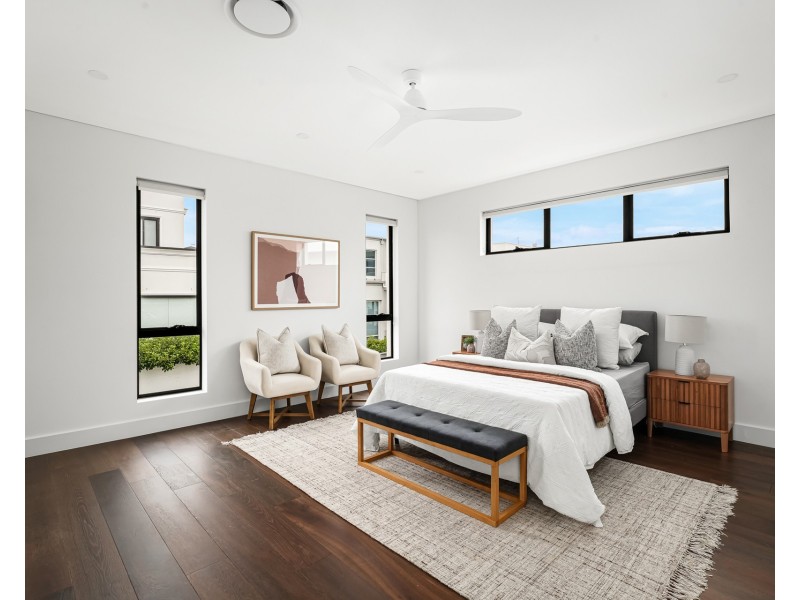 6 New Holland Drive, Bella Vista NSW 2153