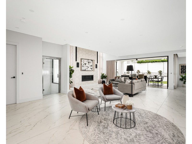 6 New Holland Drive, Bella Vista NSW 2153