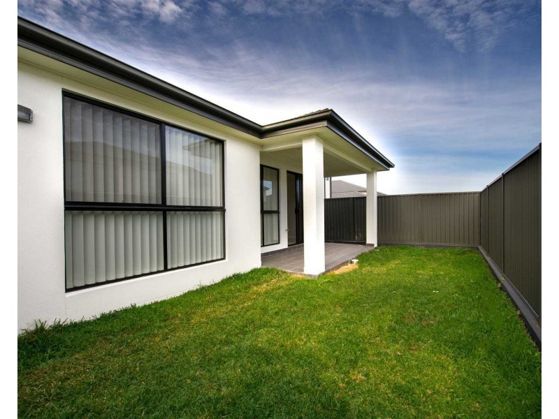 11 Dalby Street, The Ponds NSW 2769